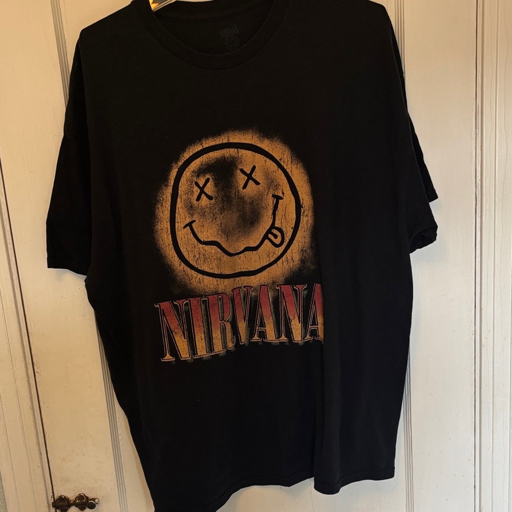 NIRVANA Black Smiley Face Tee
